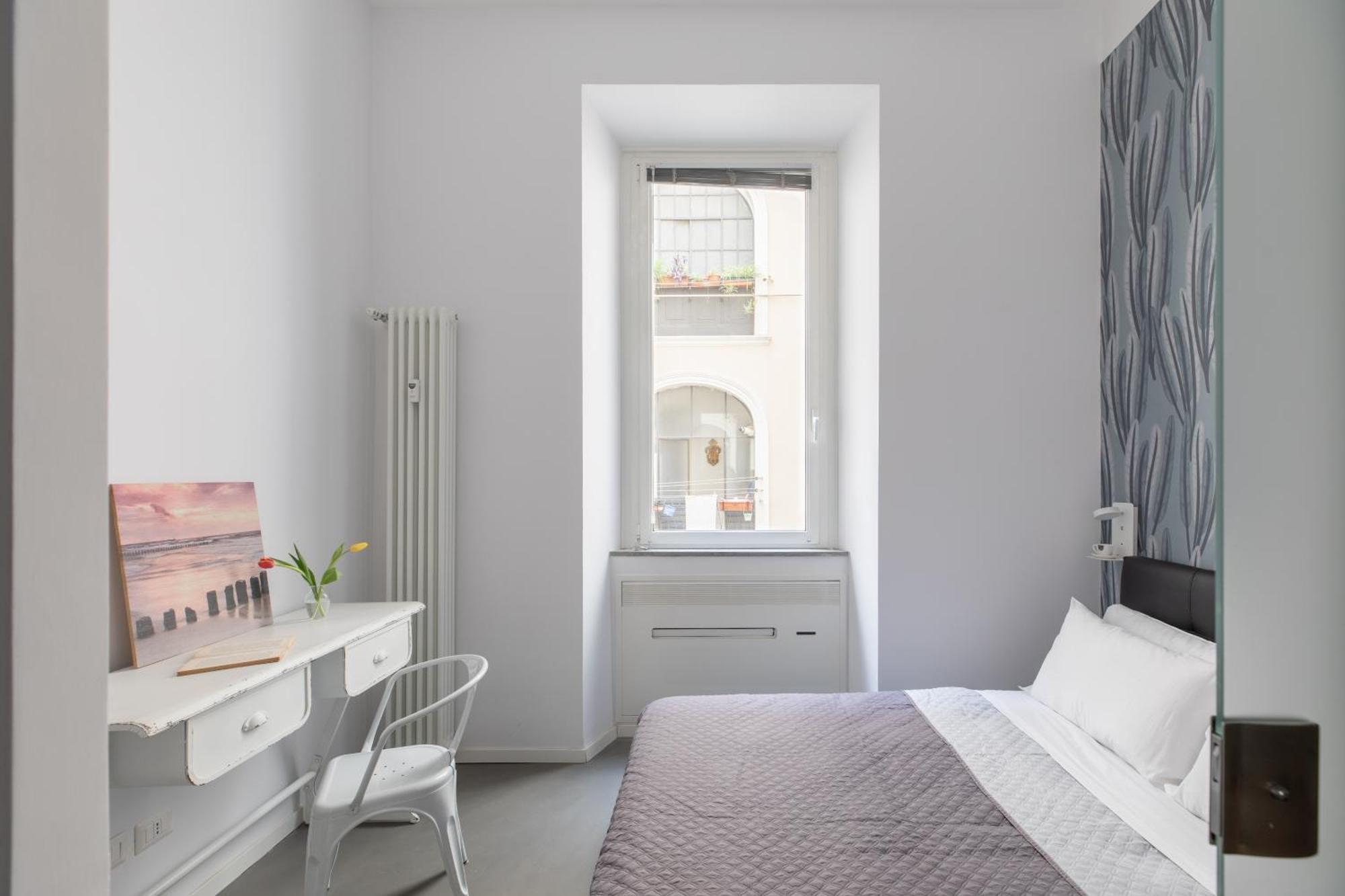 Trastevere Modern 4br 4baths, Wifi, Ac, Custom Kitchen, Living Rome
